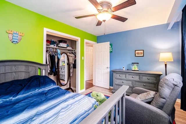 2455 Exeter Crescent, Burlington - photo 24