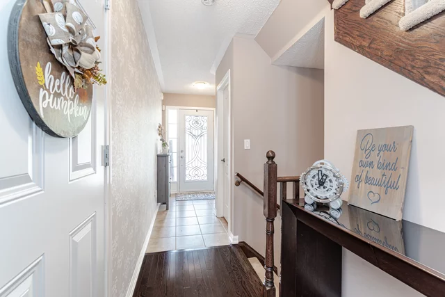 #18-620 Ferguson Drive, Milton - photo 5