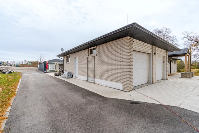7729 8th Line, Halton Hills - photo 96