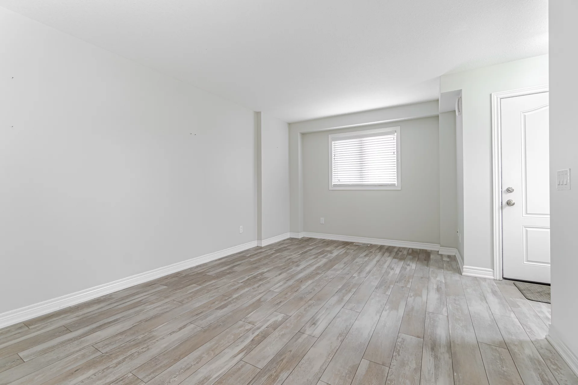 #51-7768 Ascot Circle, Niagara Falls - photo 6