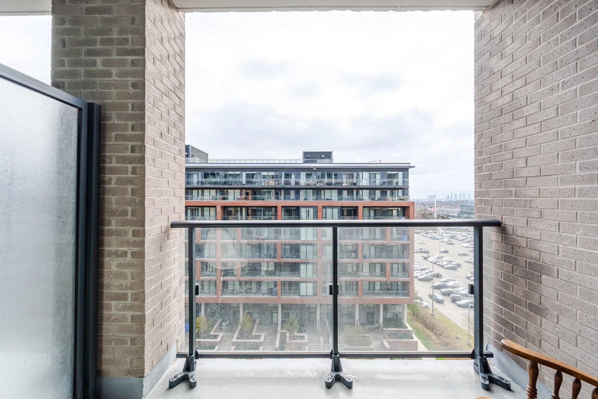 #718-100 Eagle Rock Way, Vaughan - photo 24