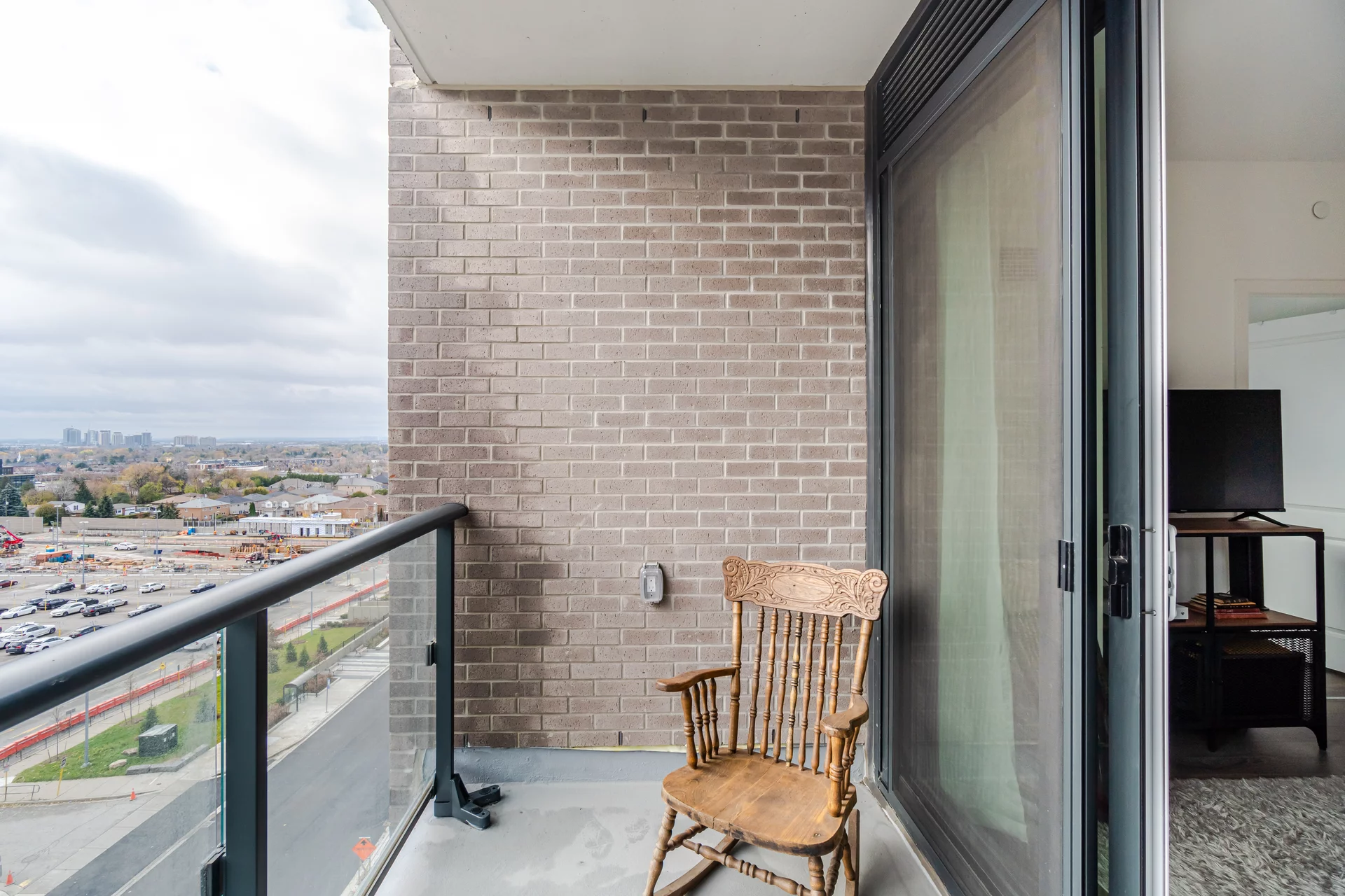 #718-100 Eagle Rock Way, Vaughan - photo 26