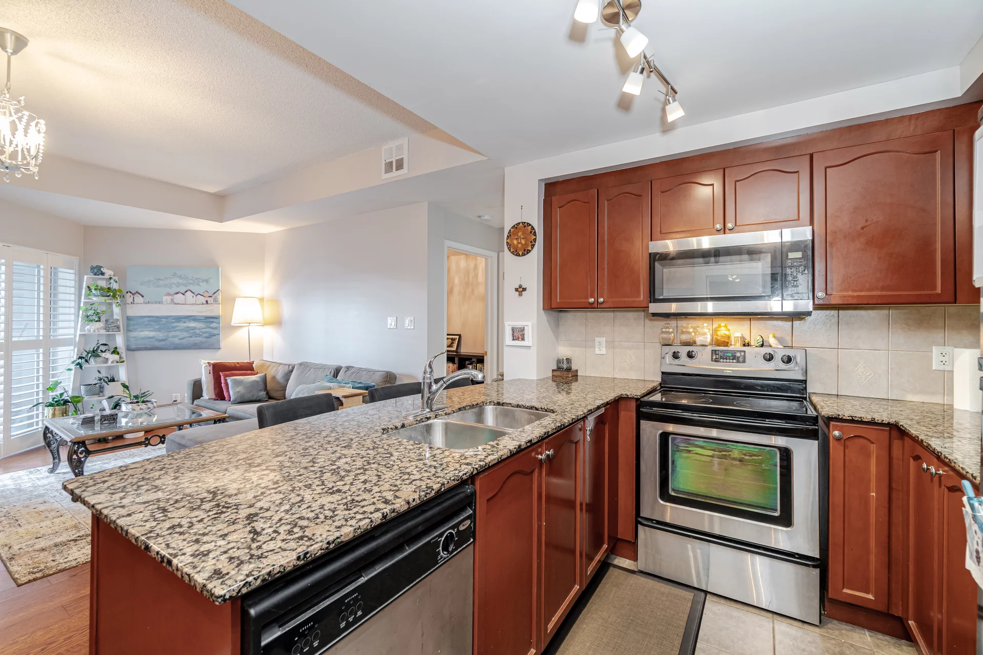 #204-8 Maison Parc Court, Thornhill - photo 13