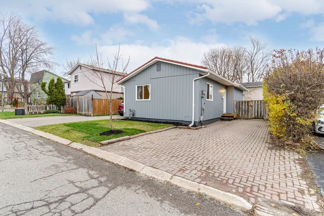 4 Horseshoe Court, Brampton - photo 3