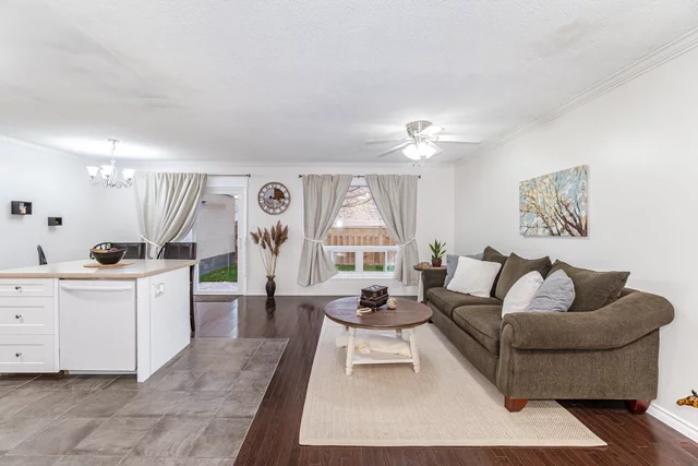 4 Horseshoe Court, Brampton - photo 8