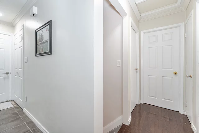 4 Horseshoe Court, Brampton - photo 17
