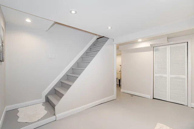 4 Horseshoe Court, Brampton - photo 25