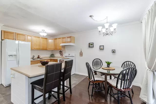 4 Horseshoe Court, Brampton - photo 11