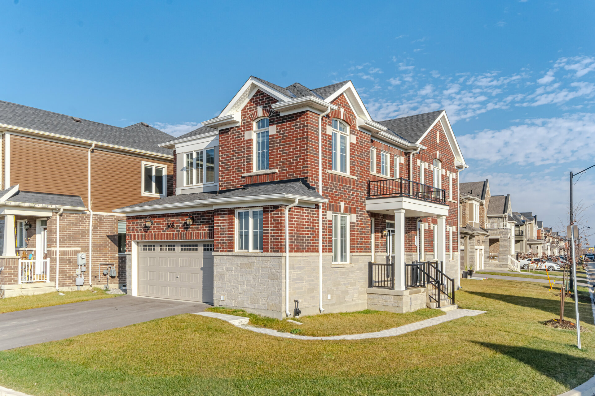 568 Boyd Lane by Bella Trieu