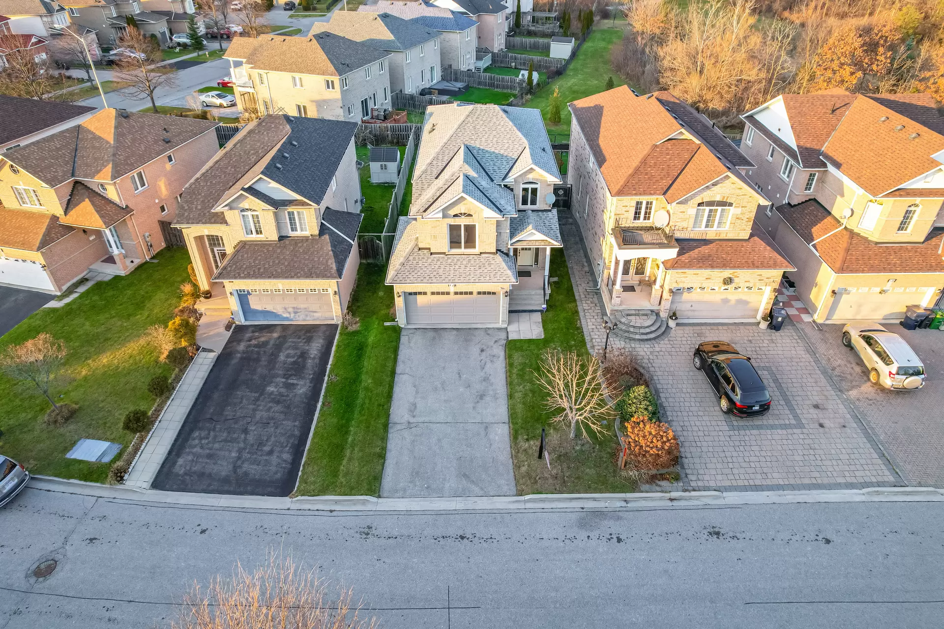 2875342