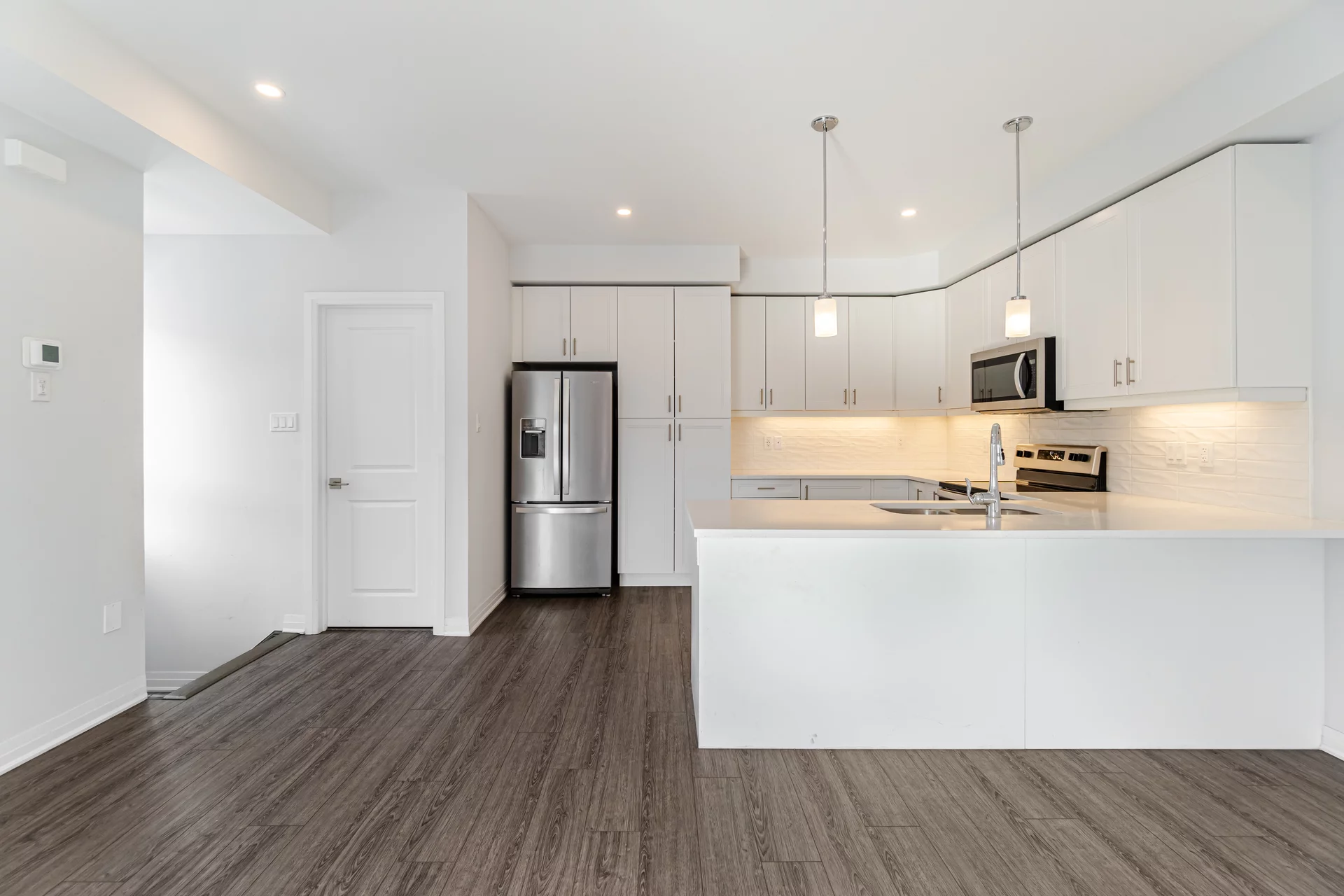 #52-51 Sparrow Avenue, Cambridge - photo 8