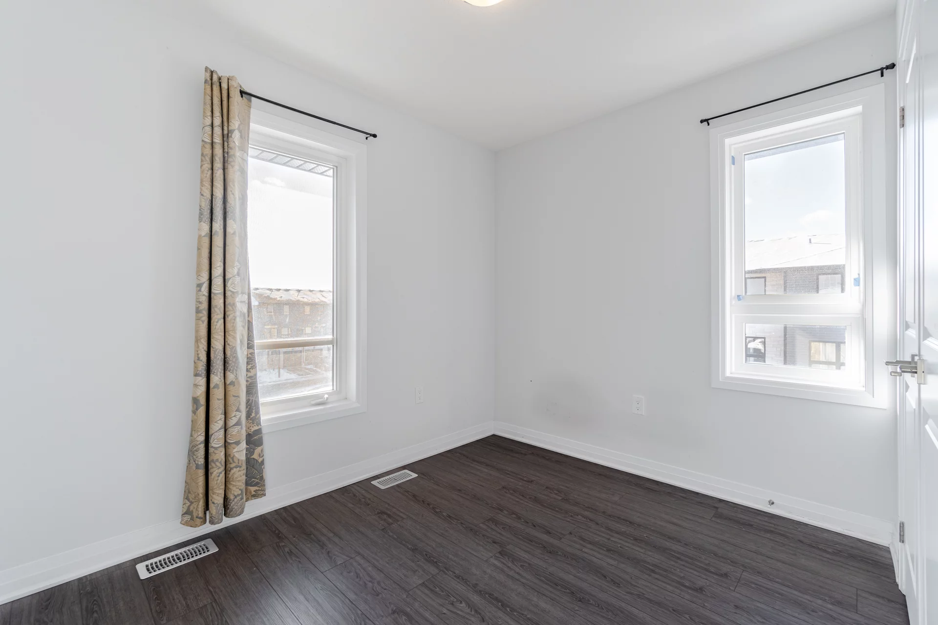 #52-51 Sparrow Avenue, Cambridge - photo 24