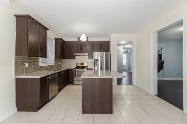 7 Exton Road, Brampton - photo 10