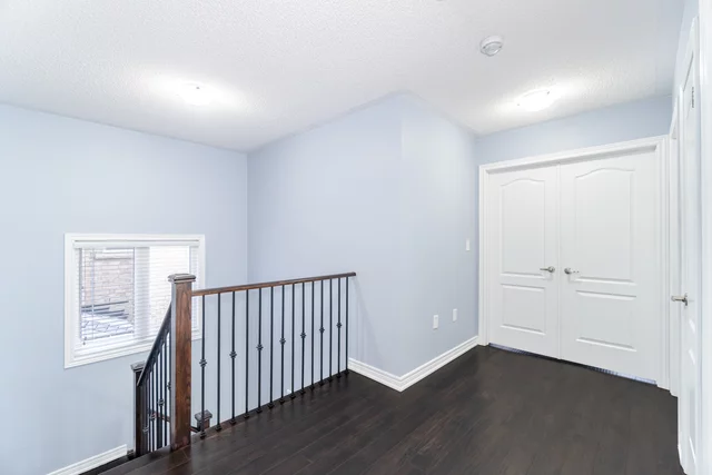 7 Exton Road, Brampton - photo 23