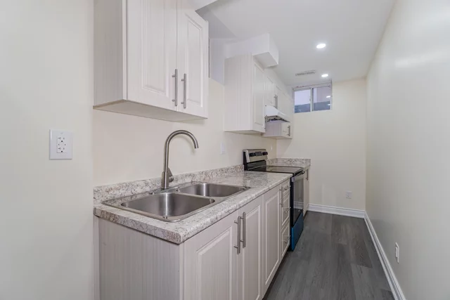7 Exton Road, Brampton - photo 41
