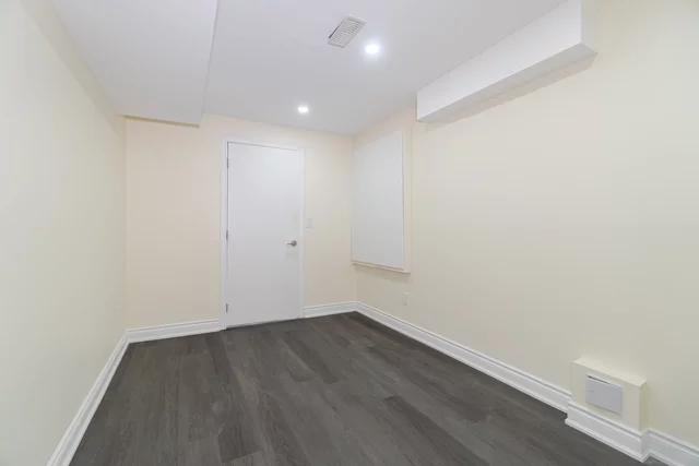 7 Exton Road, Brampton - photo 47