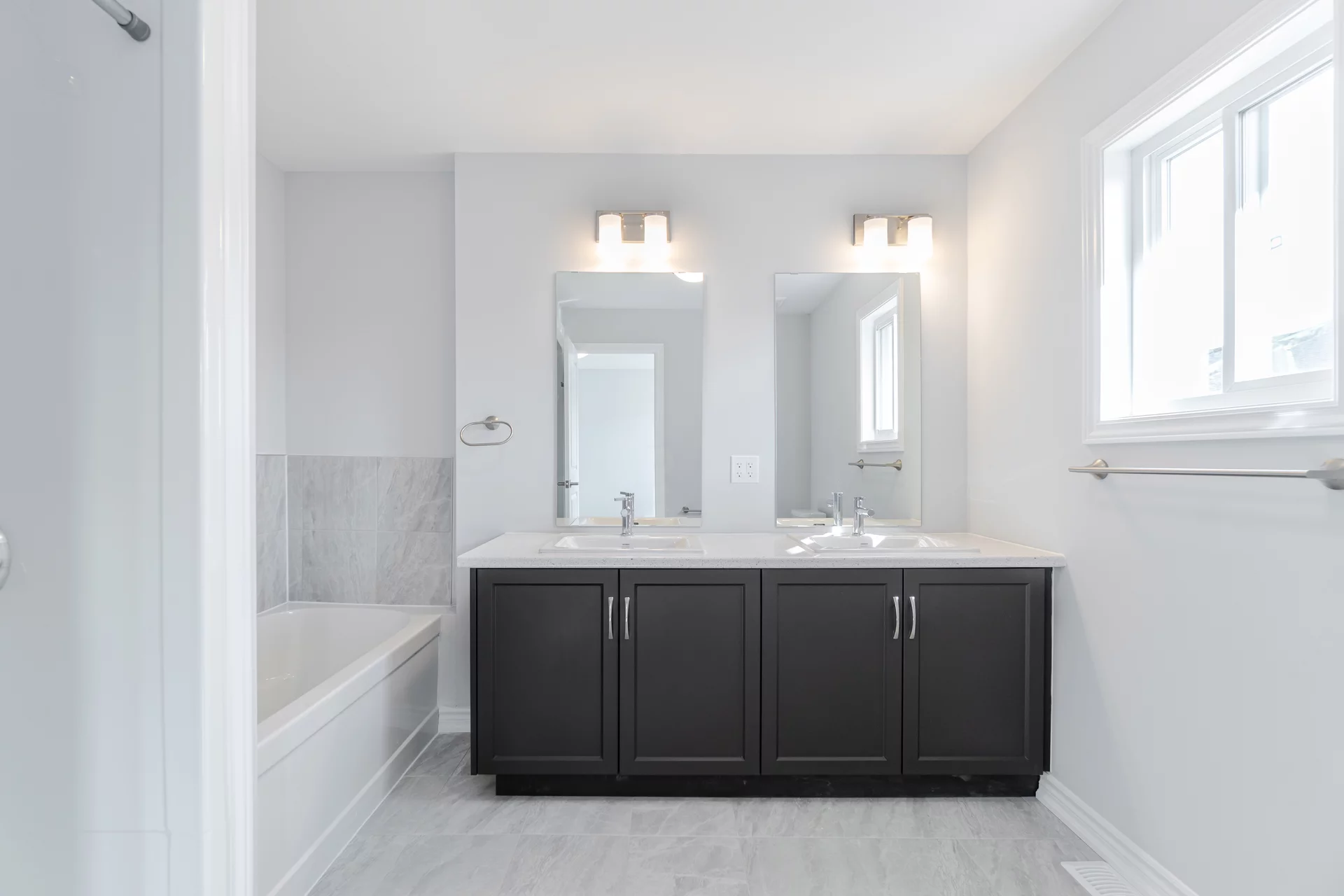 34 Renfrew Trail, Welland - photo 26