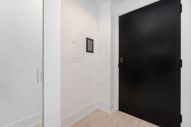 #815-470 Front Street West, Toronto - photo 7