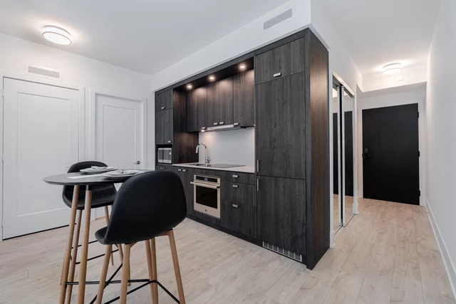 #815-470 Front Street West, Toronto - photo 12