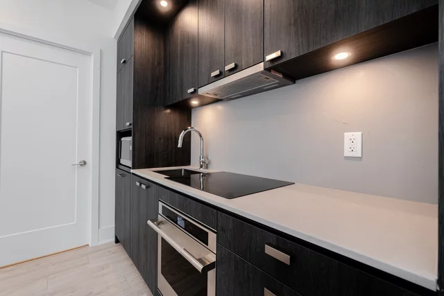 #815-470 Front Street West, Toronto - photo 15