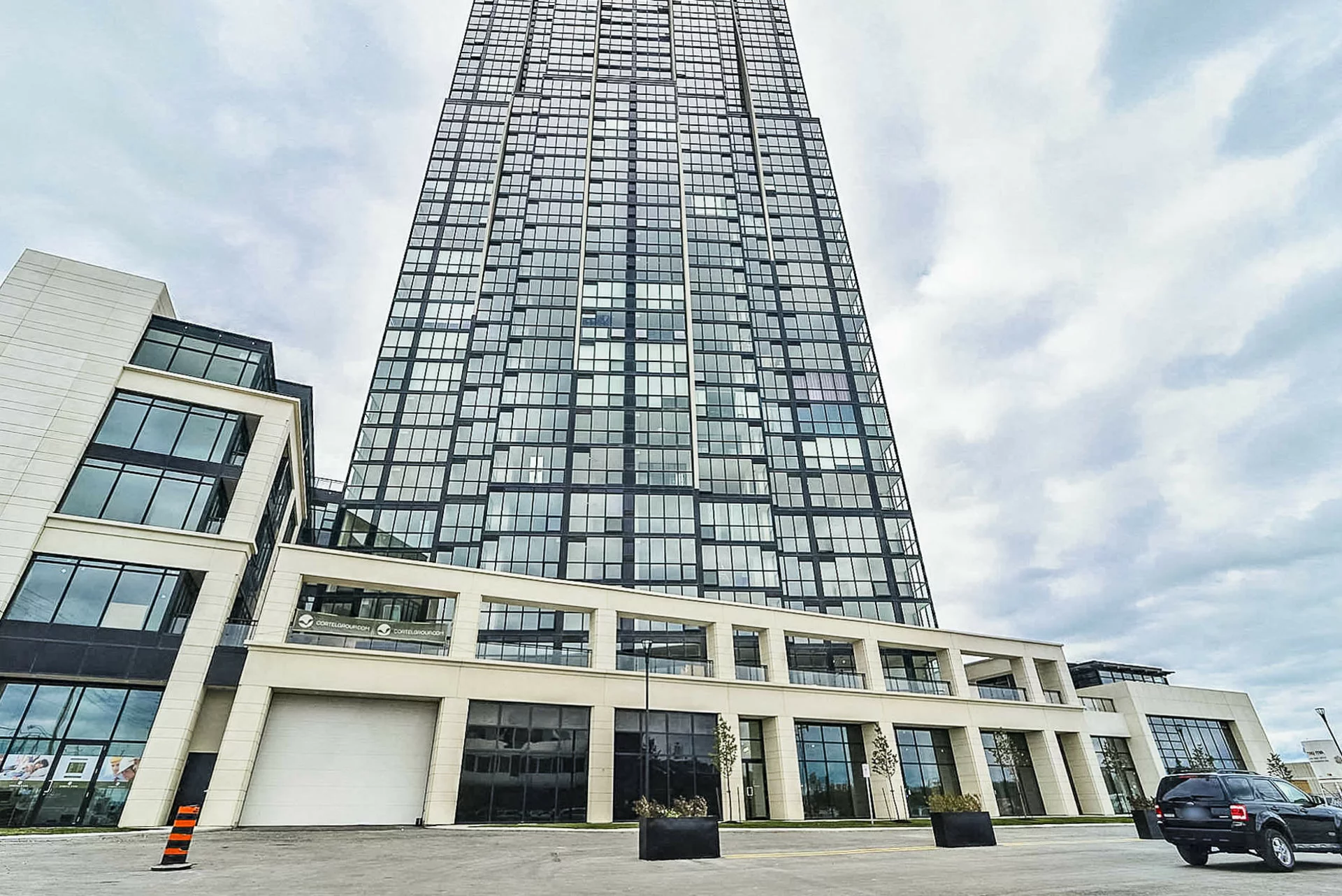 2902729