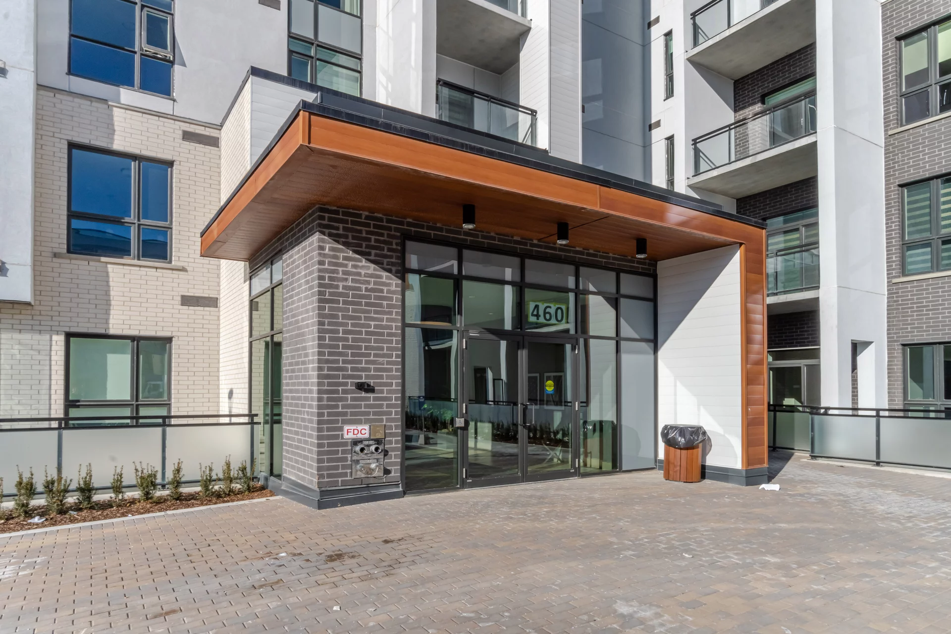 #605-460 Gordon Krantz Avenue, Milton - photo 2