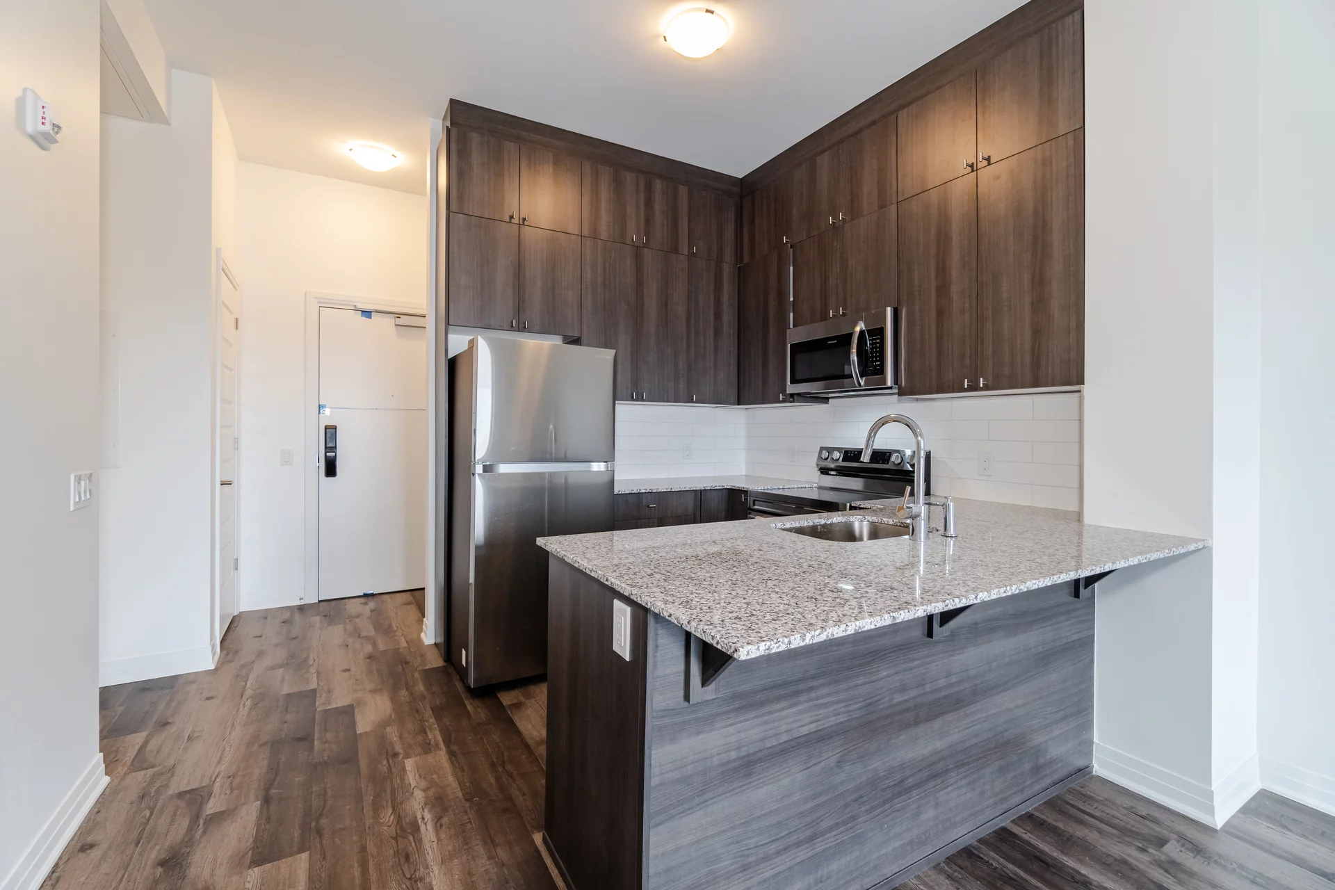 #605-460 Gordon Krantz Avenue, Milton - photo 8