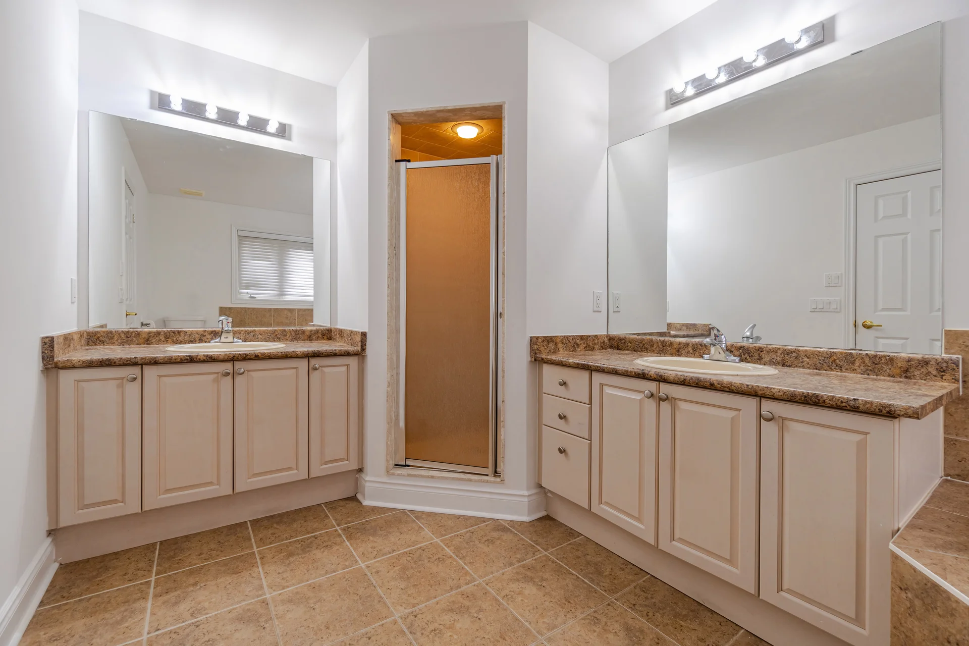 35 Louvre Circle, Brampton - photo 61