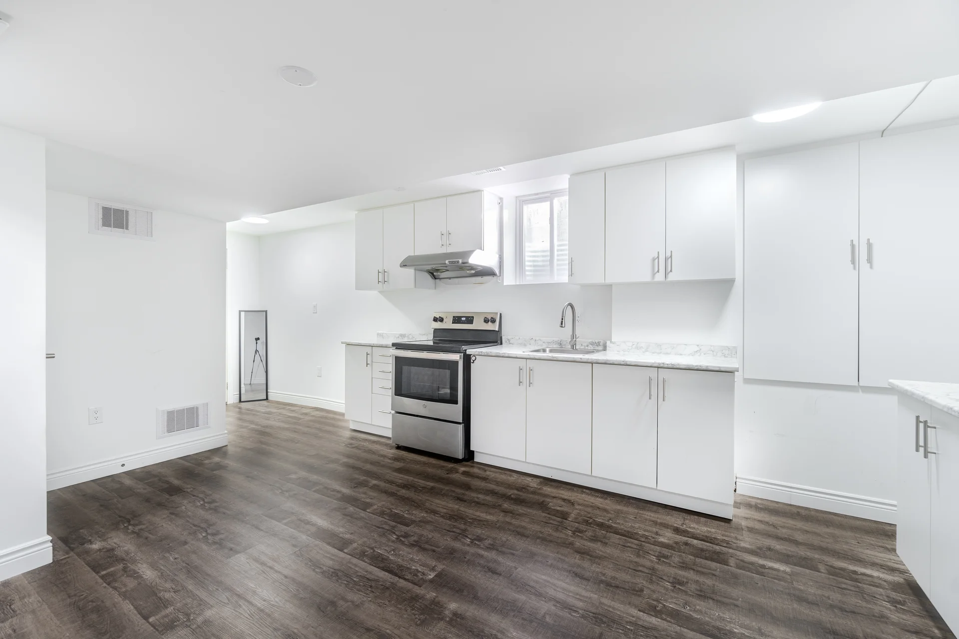 35 Louvre Circle, Brampton - photo 81