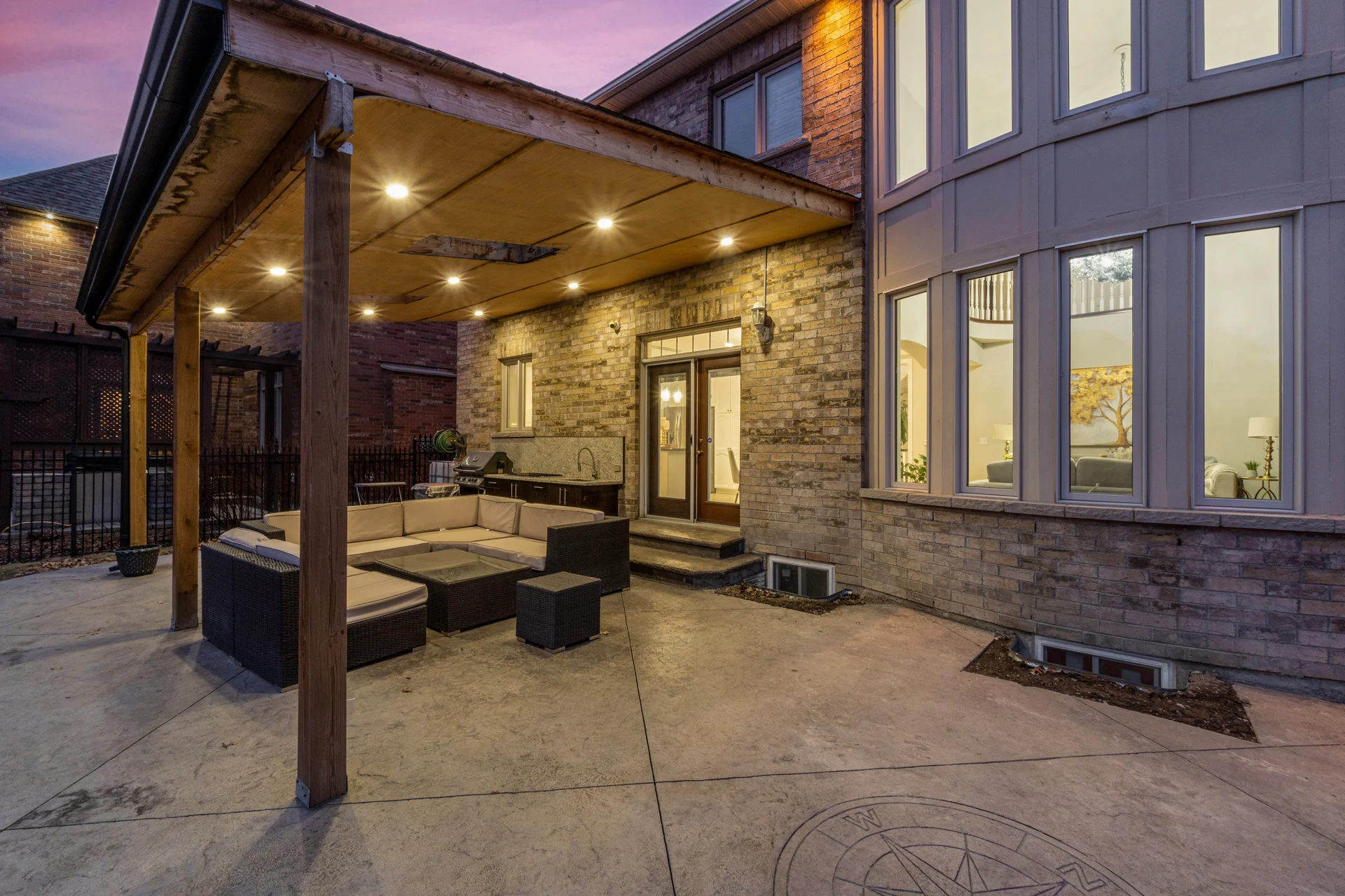 35 Louvre Circle, Brampton - photo 103