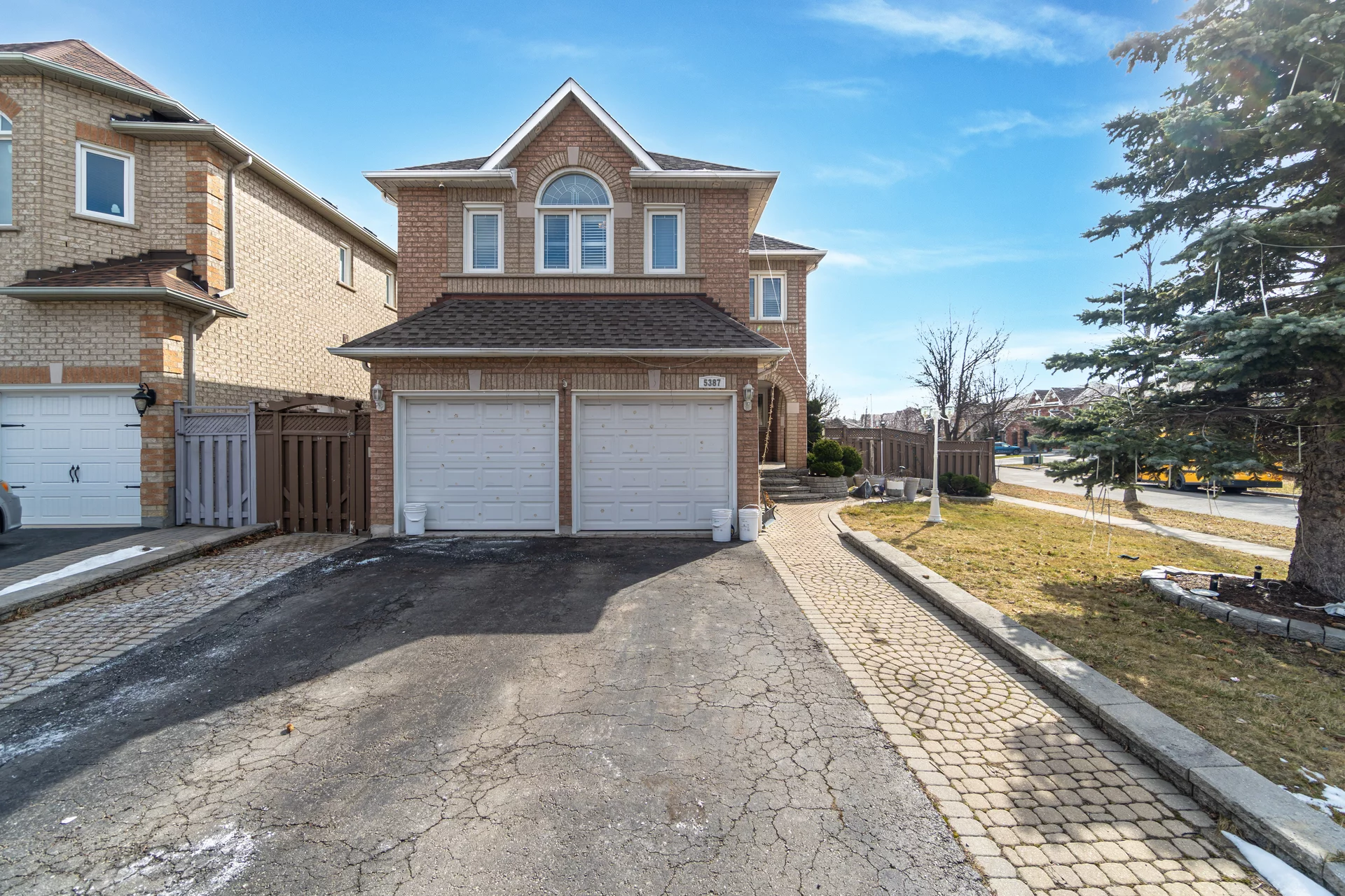 5387 Wilderness Trail, Mississauga - photo 2