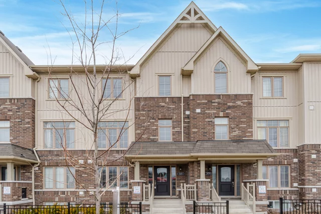 35 Porcelain Way, Whitby - photo 1