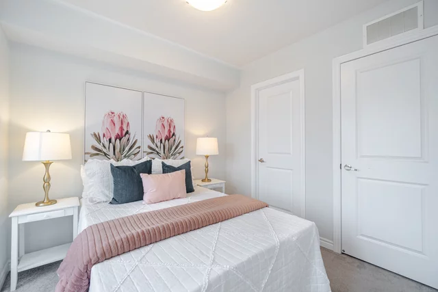 35 Porcelain Way, Whitby - photo 7