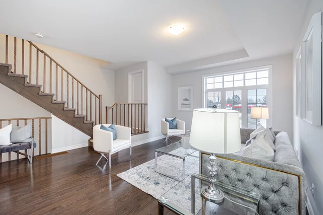 35 Porcelain Way, Whitby - photo 11