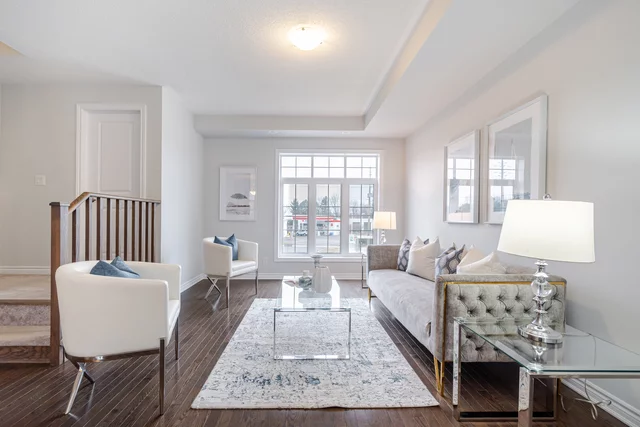 35 Porcelain Way, Whitby - photo 12