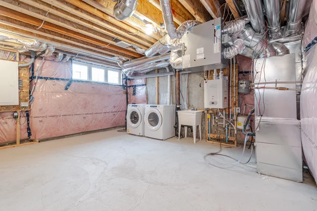 35 Porcelain Way, Whitby - photo 38