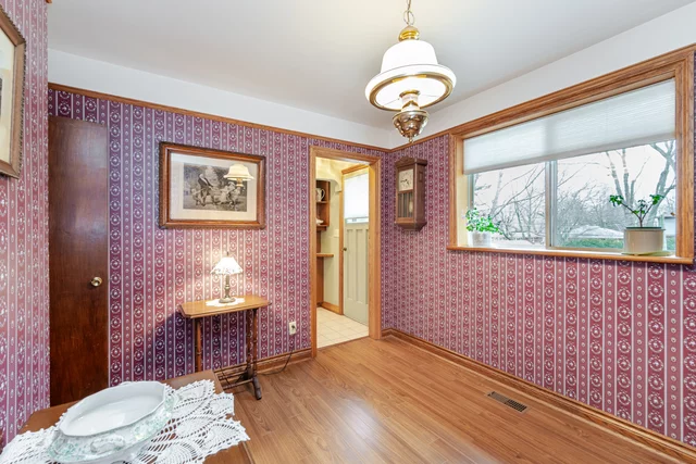 1332 Fisher Avenue, Burlington - photo 19