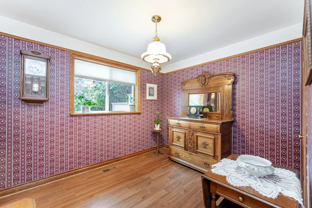 1332 Fisher Avenue, Burlington - photo 20