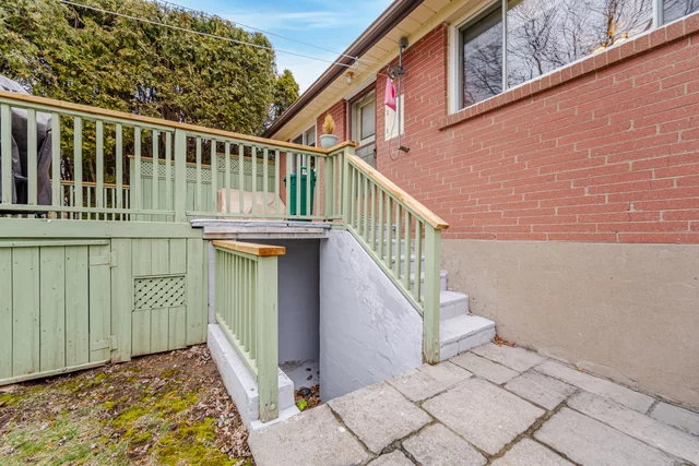 1332 Fisher Avenue, Burlington - photo 38