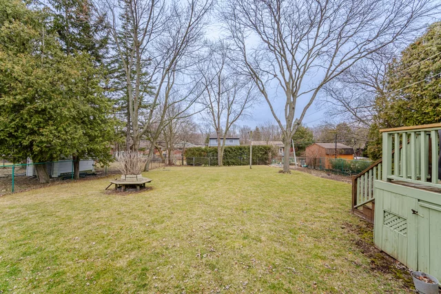 1332 Fisher Avenue, Burlington - photo 41