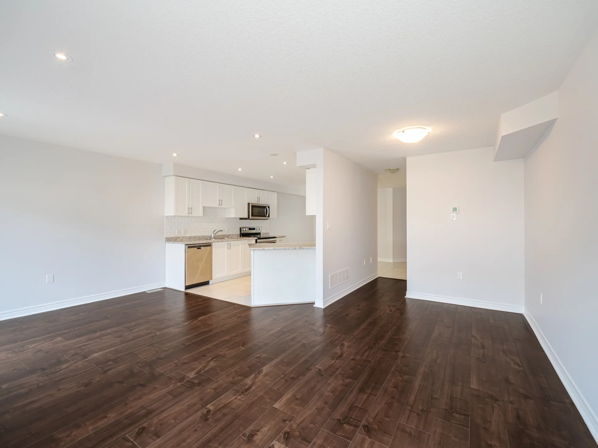 2927436