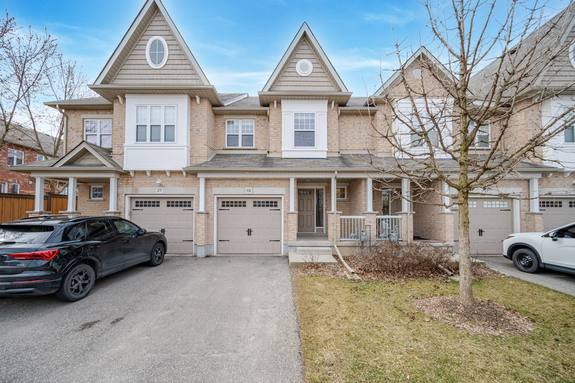 19 Summerfield Drive, Guelph - photo 2