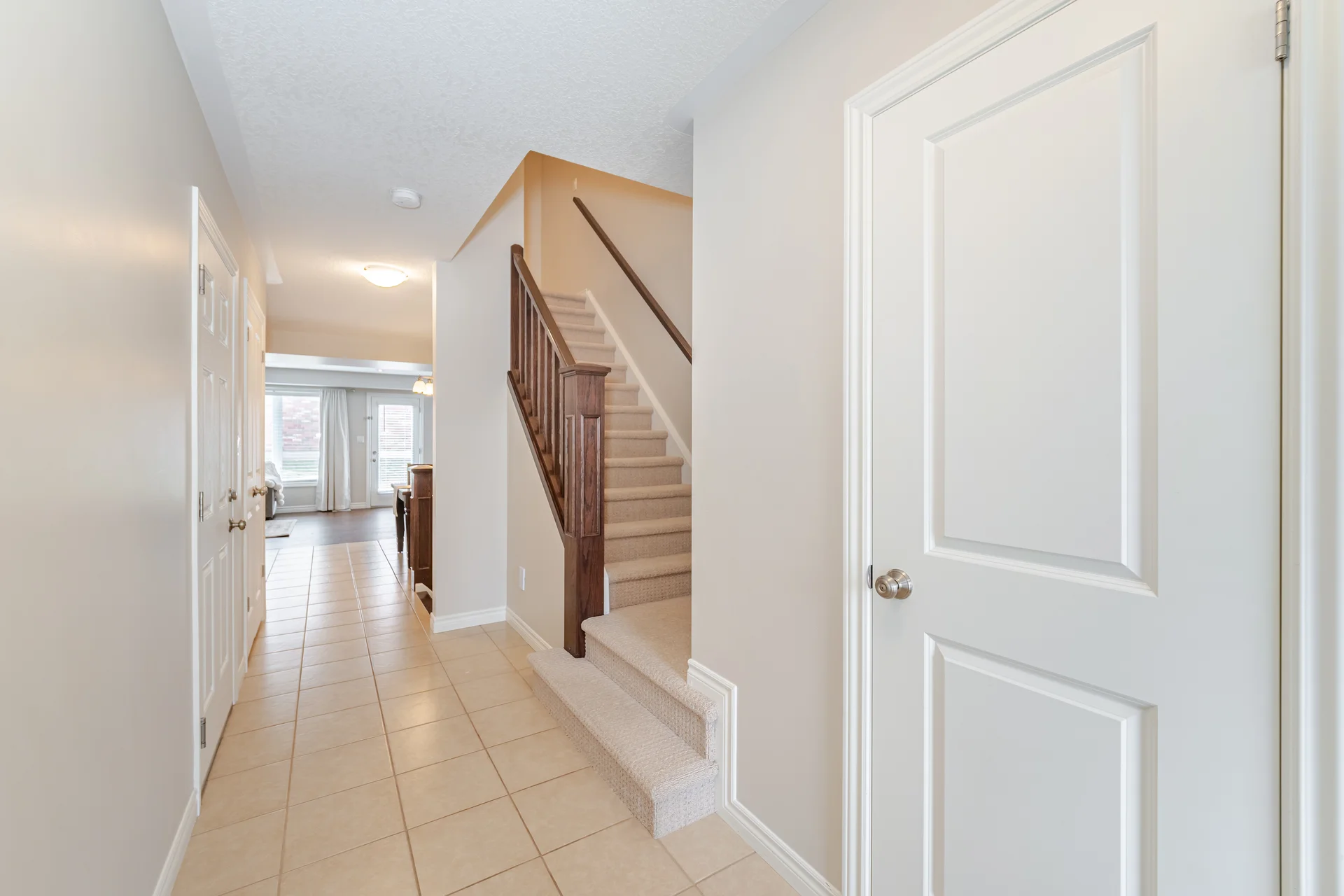 19 Summerfield Drive, Guelph - photo 6