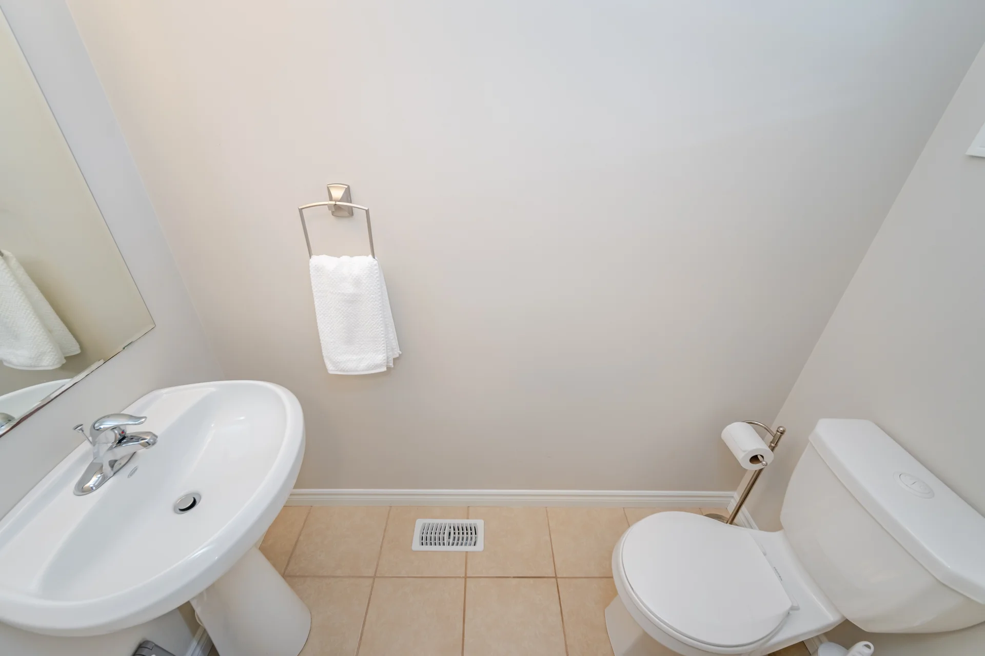 19 Summerfield Drive, Guelph - photo 18