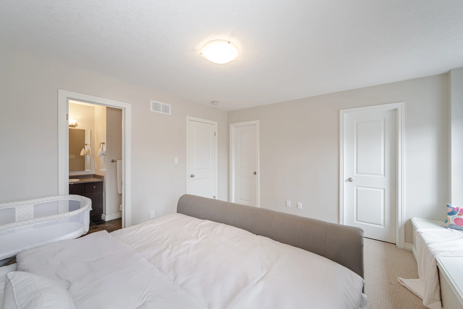 19 Summerfield Drive, Guelph - photo 23