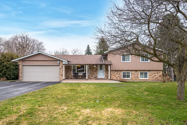 57 Hambly Avenue, King City - photo 1