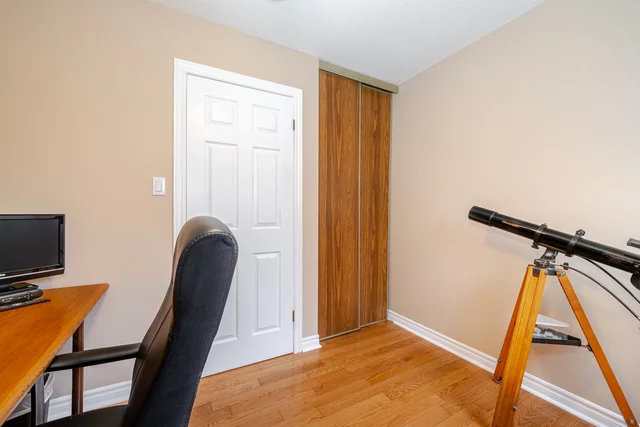 57 Hambly Avenue, King City - photo 31