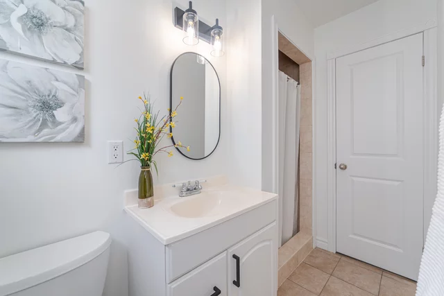 114 Martindale Street, Oshawa - photo 45