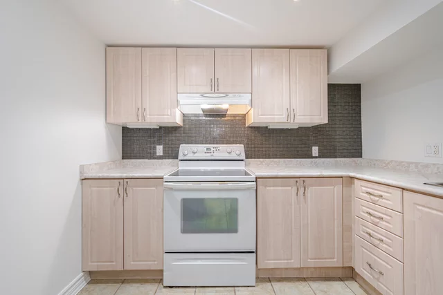 114 Martindale Street, Oshawa - photo 49