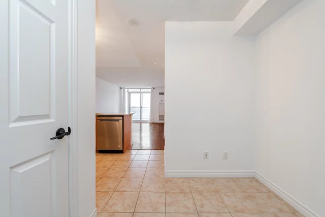 #819-5233 Dundas Street West, Etobicoke - photo 7